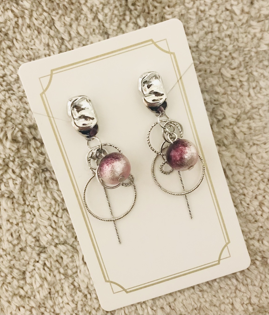 【イヤリング】🦇イメージアクセサリー