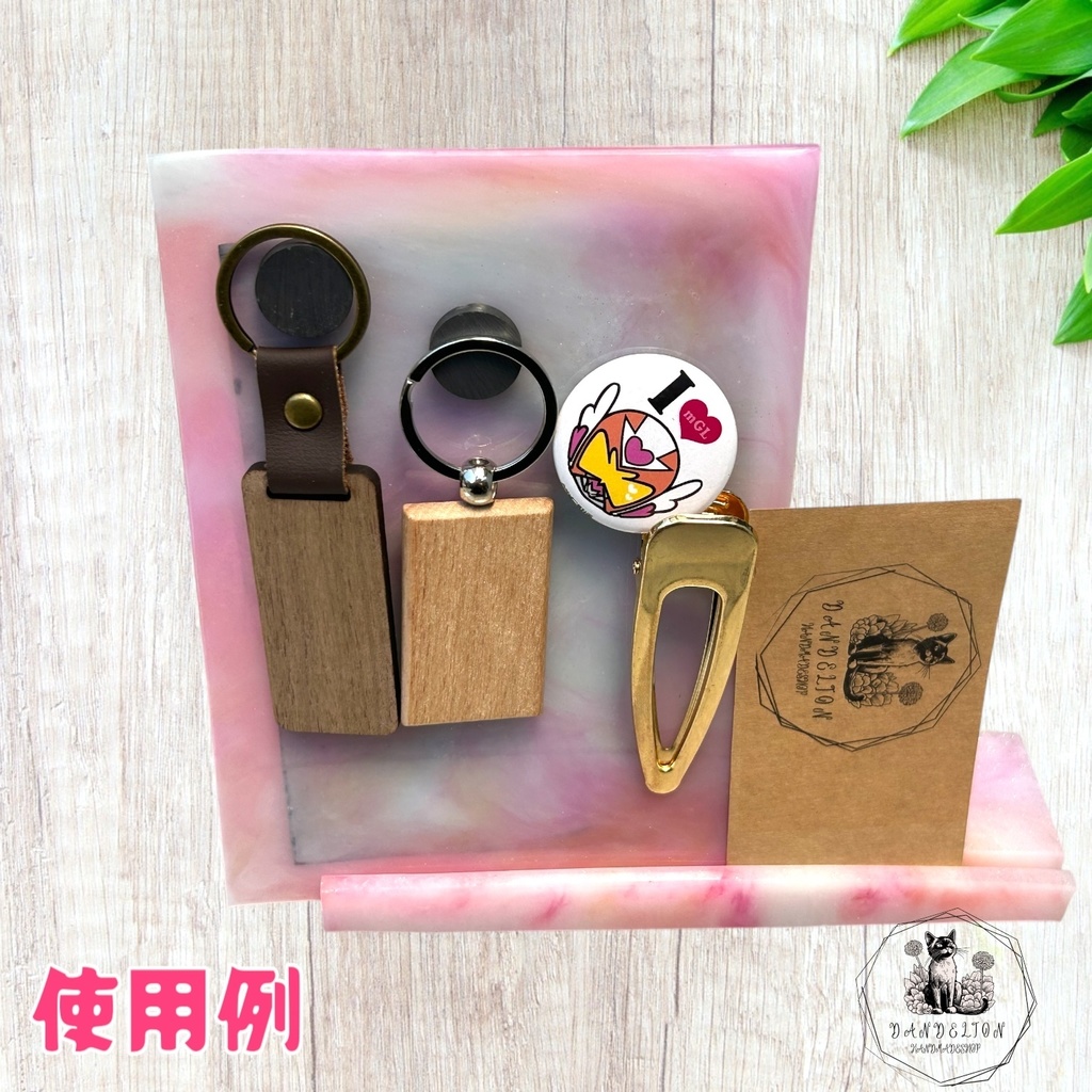 卓上マルチスタンド 色が選べる受注生産(セミオーダー)推しカラーで推しグッズを飾りませんか?