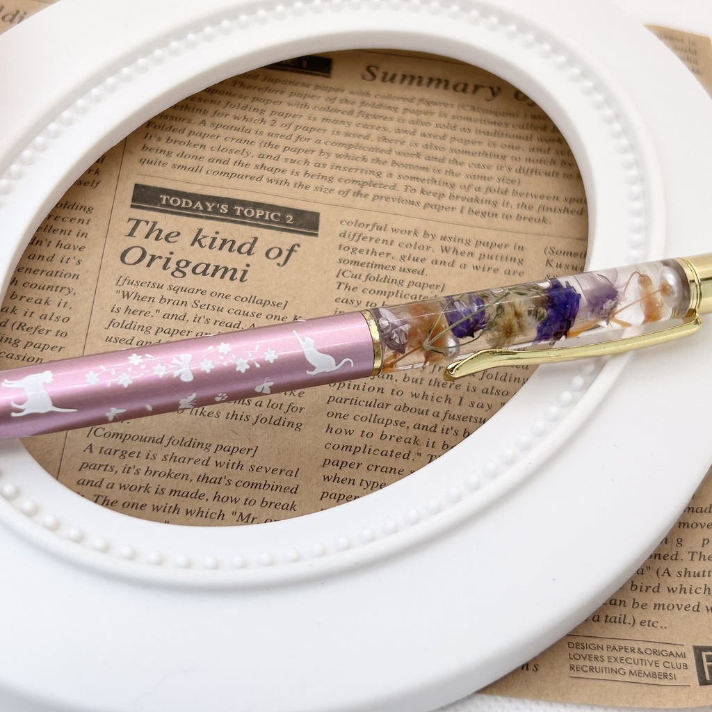 猫柄ハーバリウムボールペン 本体薄ピンク×ピンクハンドメイド ドライフラワー 文房具 筆記用具 プレゼント 推し活 推しカラー