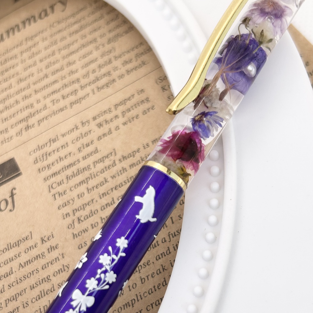 猫柄ハーバリウムボールペン 本体紫×紫ハンドメイド ドライフラワー 文房具 筆記用具 プレゼント 推し活 推しカラー