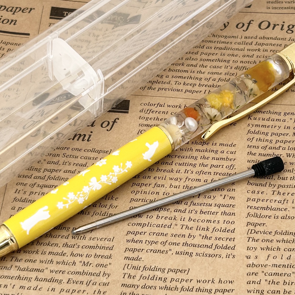 猫柄ハーバリウムボールペン 本体黄色×黄色ハンドメイド ドライフラワー 文房具 筆記用具 プレゼント 推し活 推しカラー