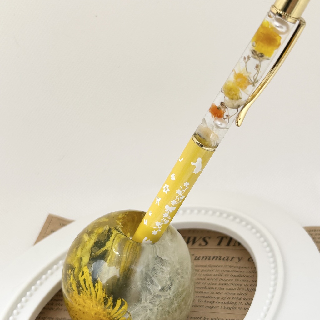 猫柄ハーバリウムボールペン 本体黄色×黄色ハンドメイド ドライフラワー 文房具 筆記用具 プレゼント 推し活 推しカラー