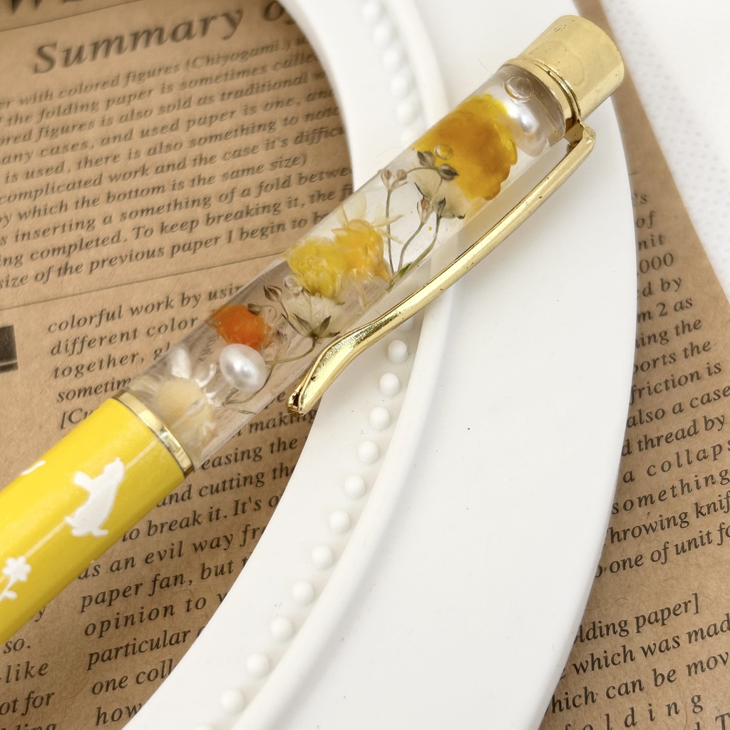 猫柄ハーバリウムボールペン 本体黄色×黄色ハンドメイド ドライフラワー 文房具 筆記用具 プレゼント 推し活 推しカラー