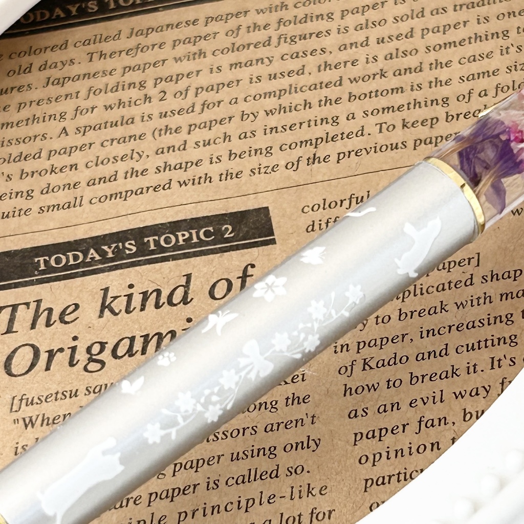 猫柄ハーバリウムボールペン 本体シルバー×紫ピンクハンドメイド ドライフラワー 文房具 筆記用具 プレゼント 推し活 推しカラー