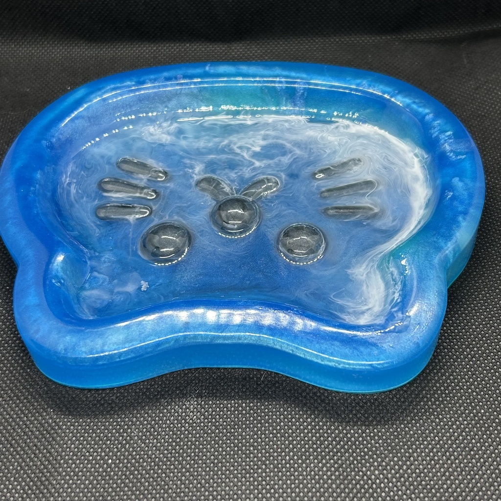 BIG猫フェイストレー 青グラデーション海イメージ アクセサリートレー 小物入れ キャッシュトレー 2液レジン ハンドメイド