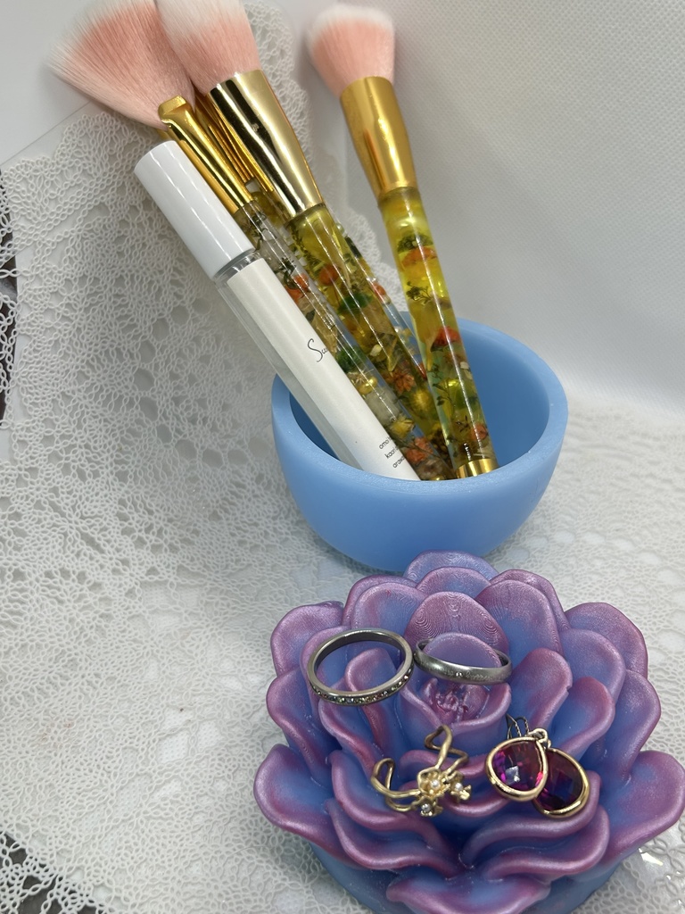 エケベリア風小物入水色×ピンクBアクセサリーケース インテリア 多肉植物 置物 プレゼントや贈り物に 2液レジン ハンドメイド