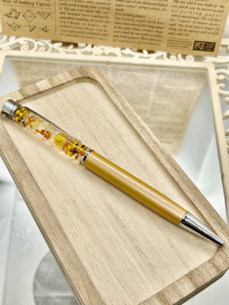 ③名前入れ可!キンモクセイ入りハーバリウムボールペン ベージュ×オレンジ黄色金具シルバー ハンドメイド 推し活おしゃれギフト