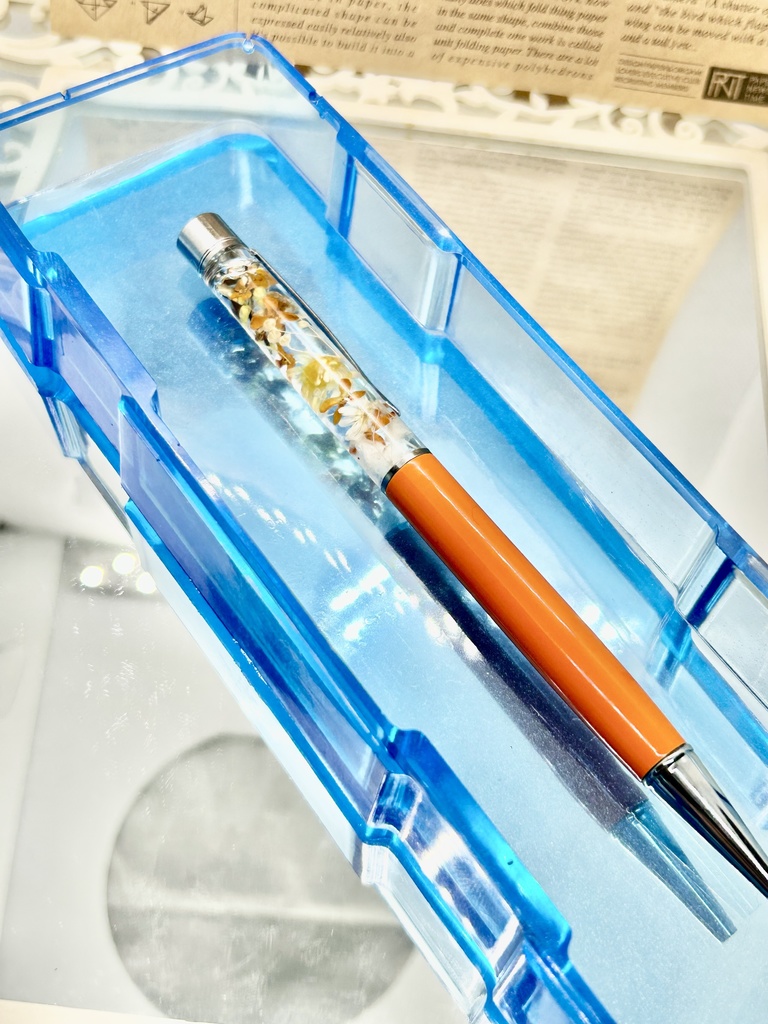 ④名前入れ可!キンモクセイ入りハーバリウムボールペン オレンジ×黄色金具シルバー ハンドメイド 推し活おしゃれギフト