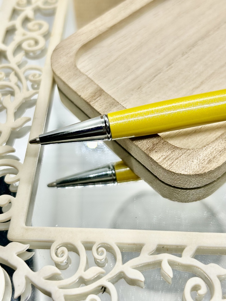 ⑤名前入れ可!キンモクセイ入りハーバリウムボールペン 黄色×黄色オレンジ金具シルバー ハンドメイド 推し活おしゃれギフト