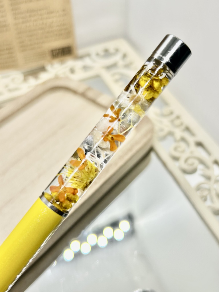 ⑤名前入れ可!キンモクセイ入りハーバリウムボールペン 黄色×黄色オレンジ金具シルバー ハンドメイド 推し活おしゃれギフト