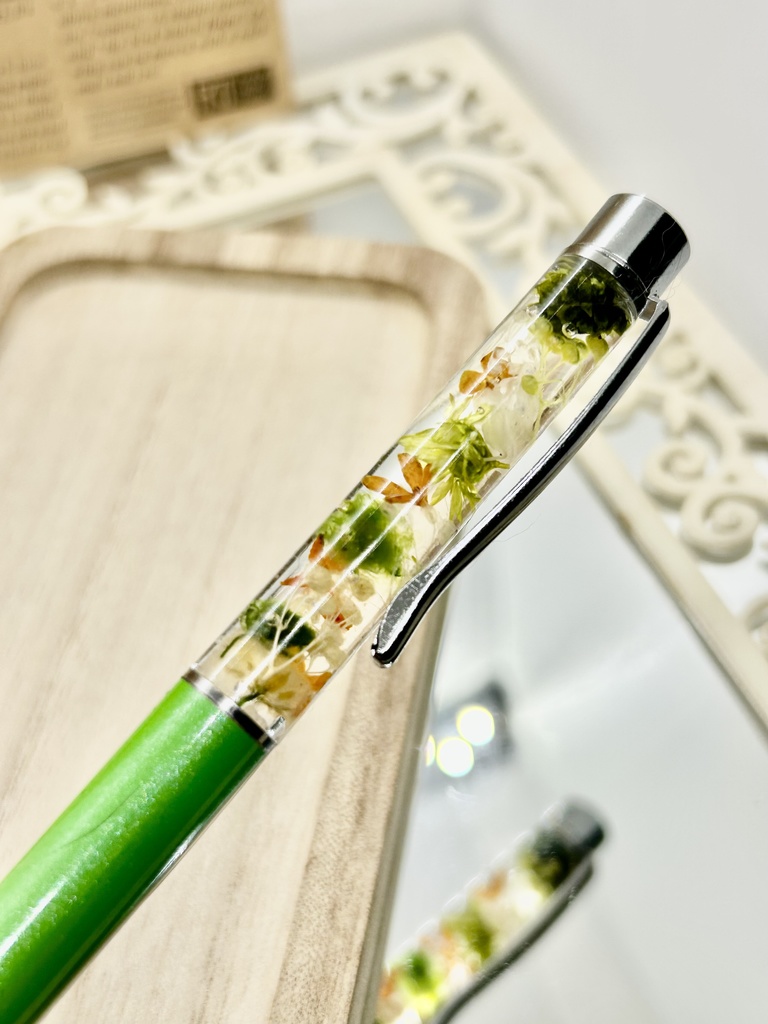 ⑥名前入れ可!キンモクセイ入りハーバリウムボールペン 黄緑×緑オレンジ金具シルバー ハンドメイド 推し活おしゃれギフト