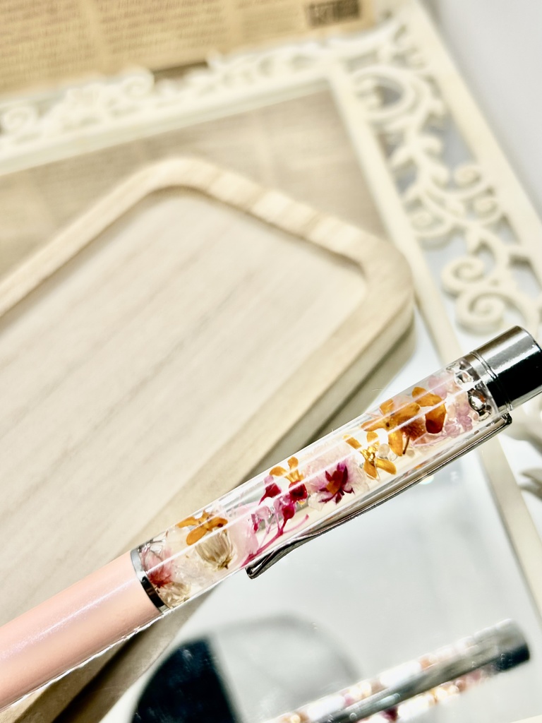 ⑪名前入れ可!キンモクセイ入りハーバリウムボールペン サーモンピンク×ピンク金具シルバー ハンドメイド 推し活おしゃれギフト