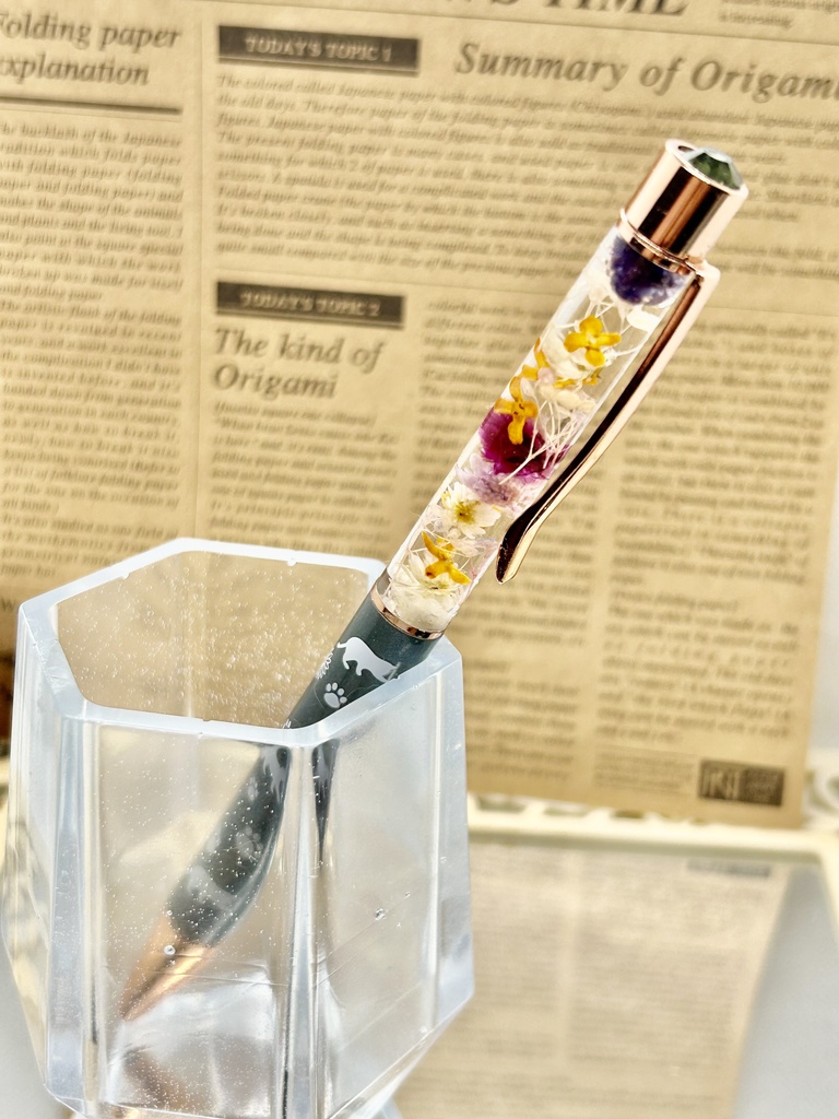 ③猫柄ハーバリウムボールペン 本体グレー×オレンジ紫 金木犀入り ハンドメイド ドライフラワー文房具 筆記用具プレゼント推しカラー