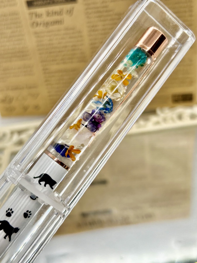 ④猫柄ハーバリウムボールペン 本体シルバー×オレンジ 金木犀入り ハンドメイド ドライフラワー文房具 筆記用具プレゼント推しカラー
