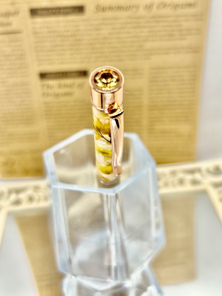 ⑤猫柄ハーバリウムボールペン 本体ベージュ×オレンジ黄色金木犀入りハンドメイド ドライフラワー文房具 筆記用具プレゼント推しカラー