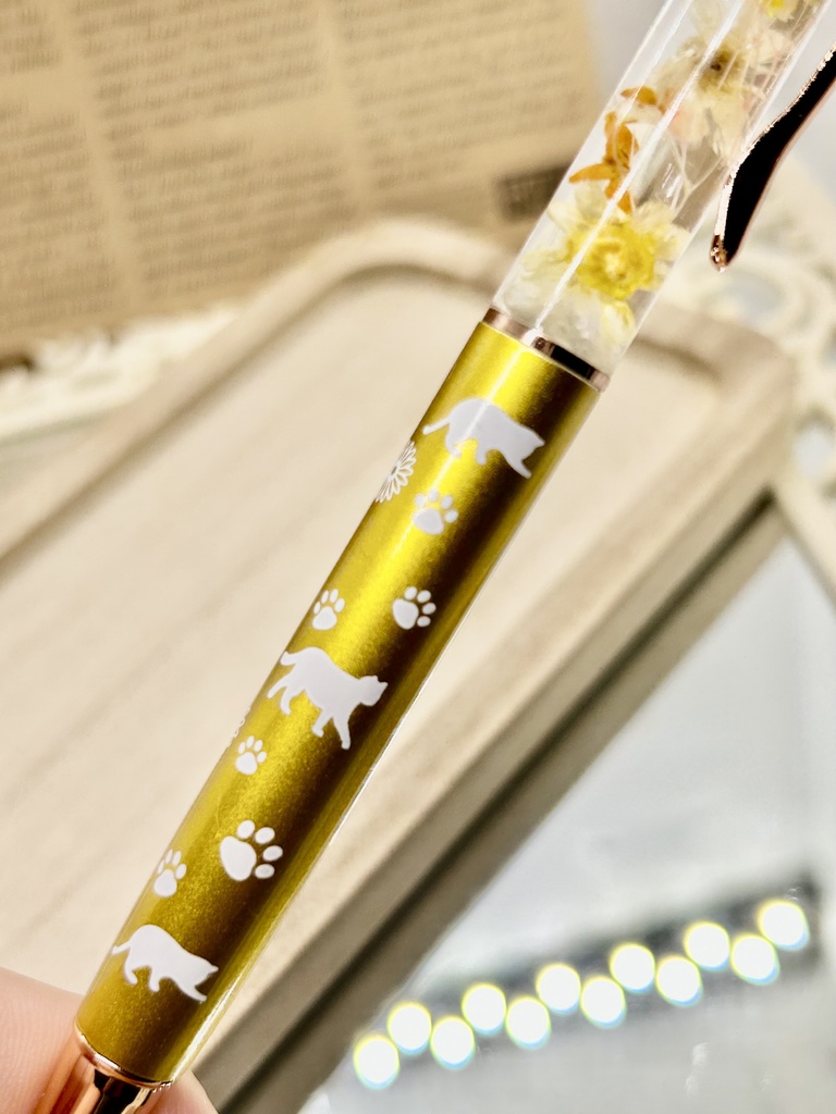 ⑥猫柄ハーバリウムボールペン本体メタリックイエロー×オレンジ黄色金木犀入りハンドメイドドライフラワー文房具筆記用具プレゼント推し色