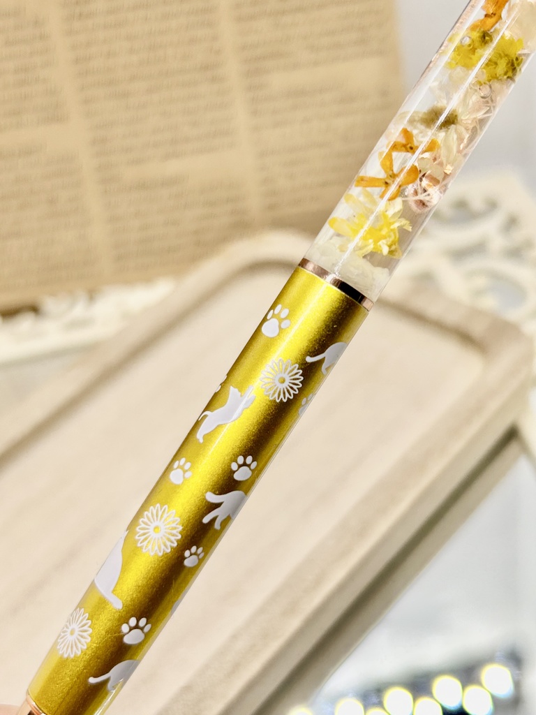 ⑥猫柄ハーバリウムボールペン本体メタリックイエロー×オレンジ黄色金木犀入りハンドメイドドライフラワー文房具筆記用具プレゼント推し色