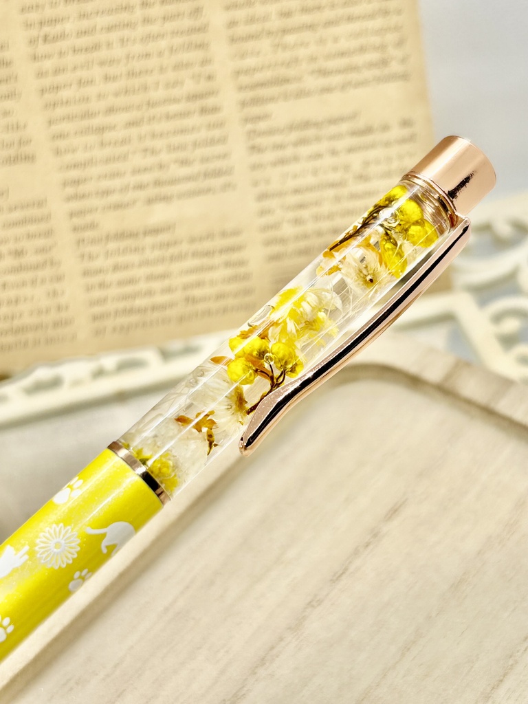 ⑦猫柄ハーバリウムボールペン本体黄色×オレンジ黄色金木犀入りハンドメイドドライフラワー文房具筆記用具プレゼント推し色