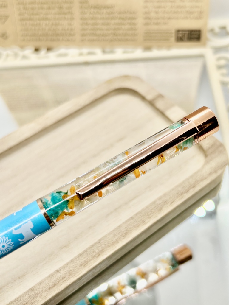 ⑨猫柄ハーバリウムボールペン本体水色×オレンジ水色金木犀入りハンドメイドドライフラワー文房具筆記用具プレゼント推し色