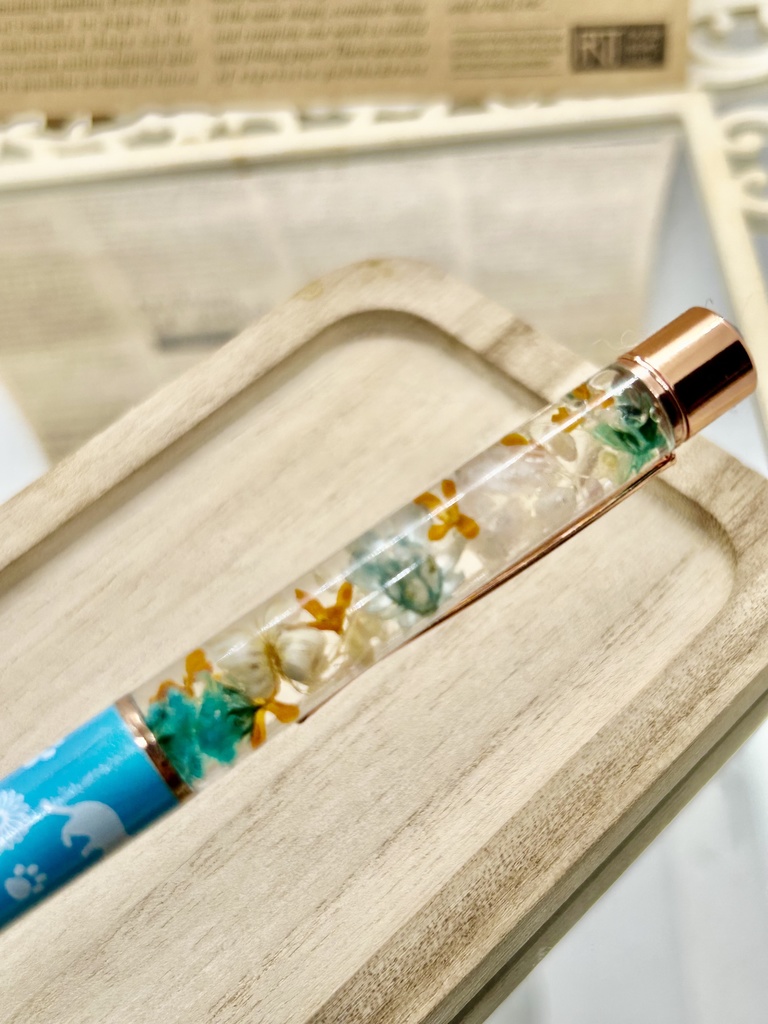 ⑨猫柄ハーバリウムボールペン本体水色×オレンジ水色金木犀入りハンドメイドドライフラワー文房具筆記用具プレゼント推し色