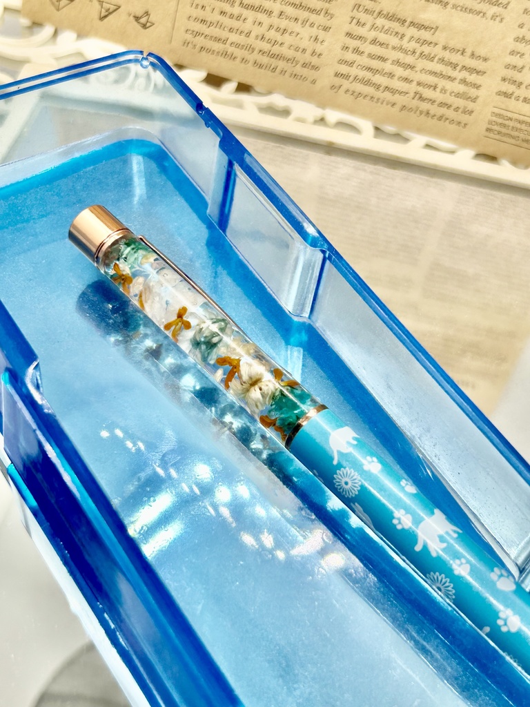 ⑨猫柄ハーバリウムボールペン本体水色×オレンジ水色金木犀入りハンドメイドドライフラワー文房具筆記用具プレゼント推し色