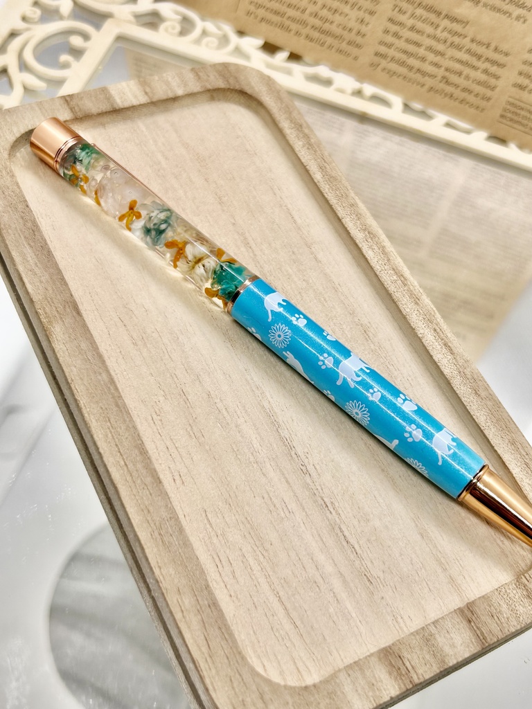 ⑨猫柄ハーバリウムボールペン本体水色×オレンジ水色金木犀入りハンドメイドドライフラワー文房具筆記用具プレゼント推し色