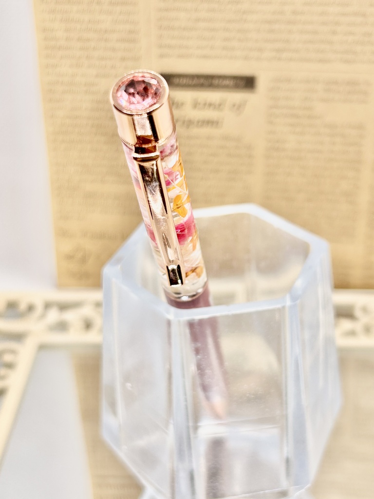 ⑭ 猫柄ハーバリウムボールペン本体くすみピンク×オレンジ金木犀入りハンドメイドドライフラワー文房具筆記用具プレゼント推し色