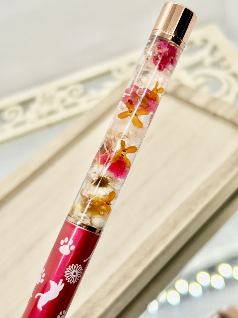 ⑰猫柄ハーバリウムボールペン本体濃いピンク×オレンジ金木犀入りハンドメイドドライフラワー文房具筆記用具プレゼント推し色