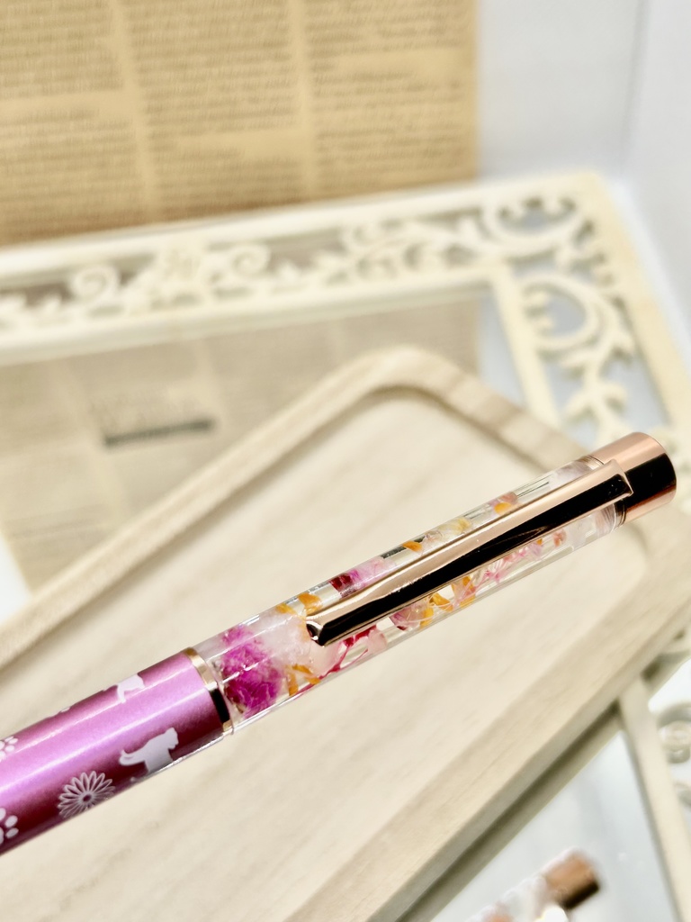⑯猫柄ハーバリウムボールペン本体メタリックピンク×オレンジ金木犀入りハンドメイドドライフラワー文房具筆記用具プレゼント推し色