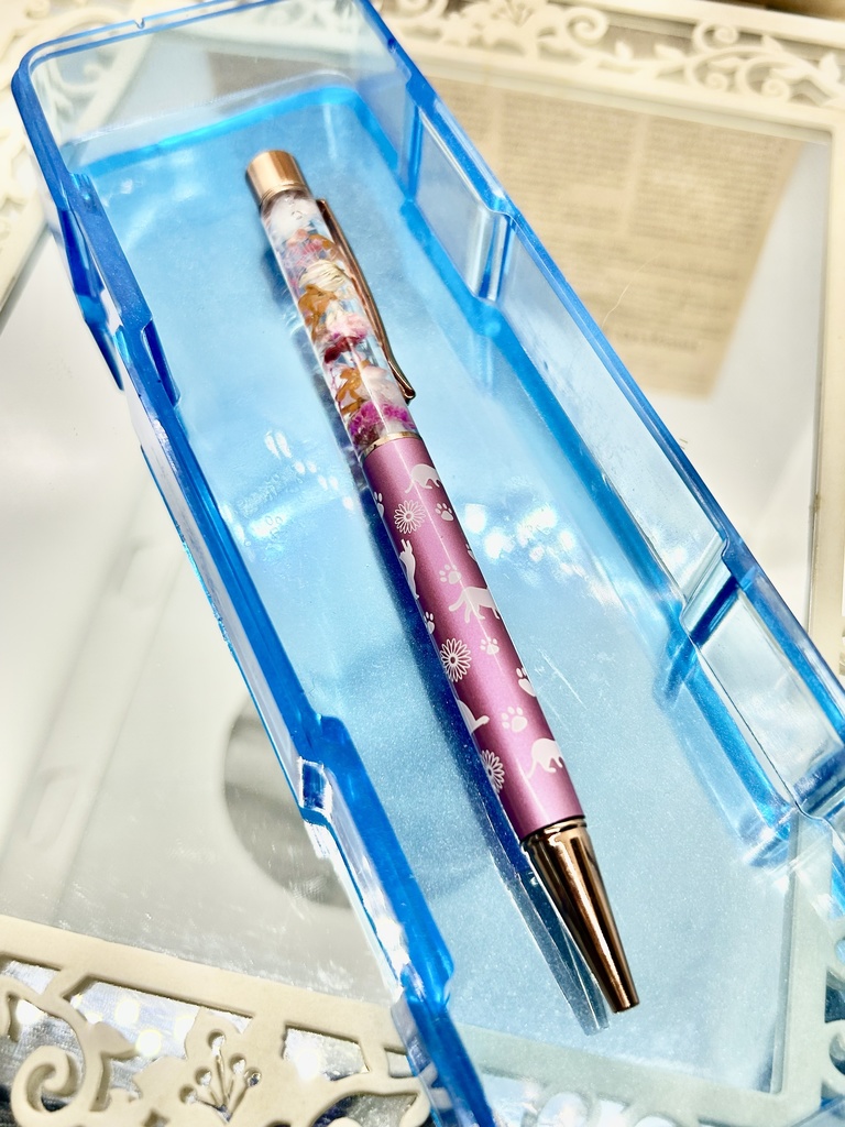⑯猫柄ハーバリウムボールペン本体メタリックピンク×オレンジ金木犀入りハンドメイドドライフラワー文房具筆記用具プレゼント推し色