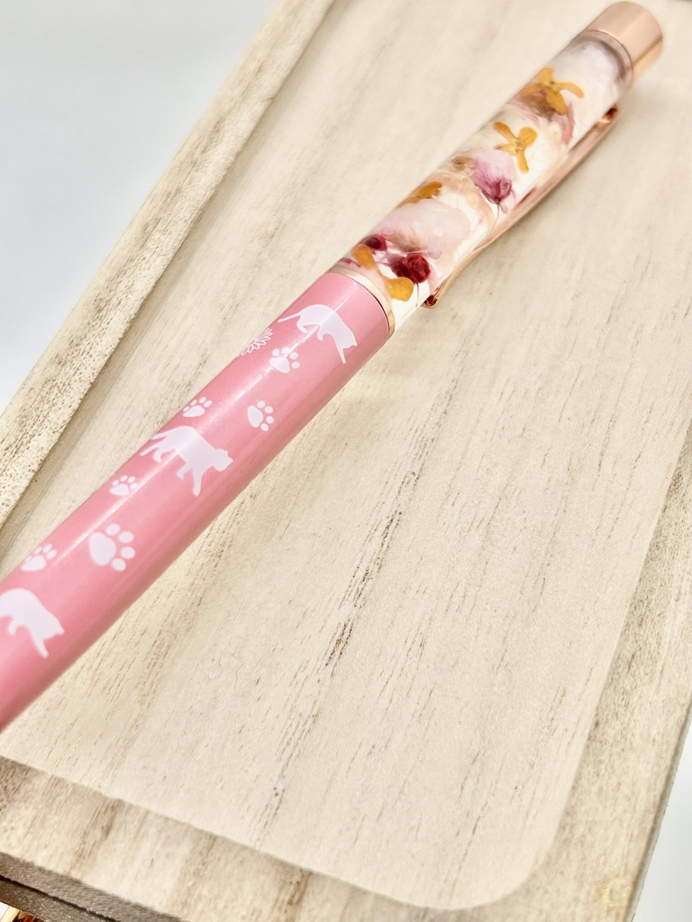 ⑮猫柄ハーバリウムボールペン本体サーモンピンク×オレンジ金木犀入りハンドメイドドライフラワー文房具筆記用具プレゼント推し色