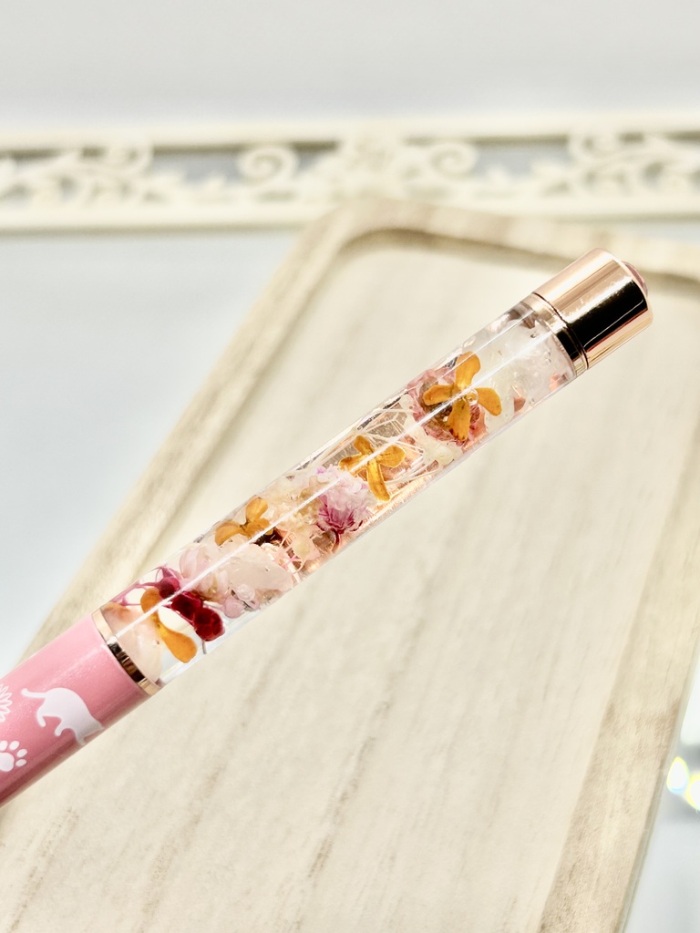 ⑮猫柄ハーバリウムボールペン本体サーモンピンク×オレンジ金木犀入りハンドメイドドライフラワー文房具筆記用具プレゼント推し色