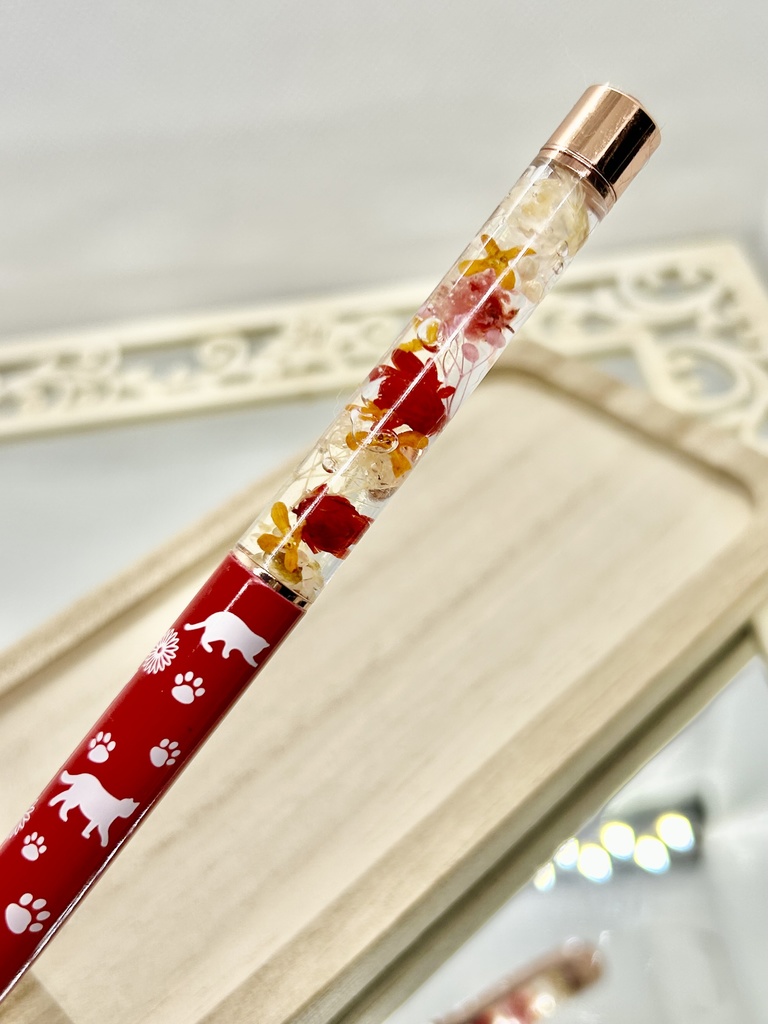 ⑱猫柄ハーバリウムボールペン本体赤×オレンジ金木犀入りハンドメイドドライフラワー文房具筆記用具プレゼント推し色