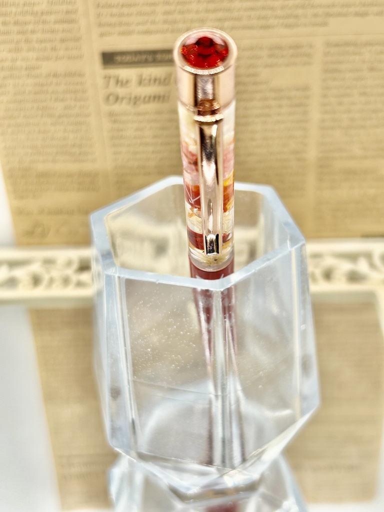 ⑱猫柄ハーバリウムボールペン本体赤×オレンジ金木犀入りハンドメイドドライフラワー文房具筆記用具プレゼント推し色
