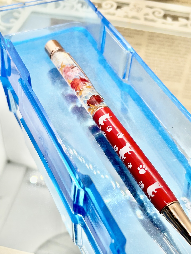 ⑱猫柄ハーバリウムボールペン本体赤×オレンジ金木犀入りハンドメイドドライフラワー文房具筆記用具プレゼント推し色