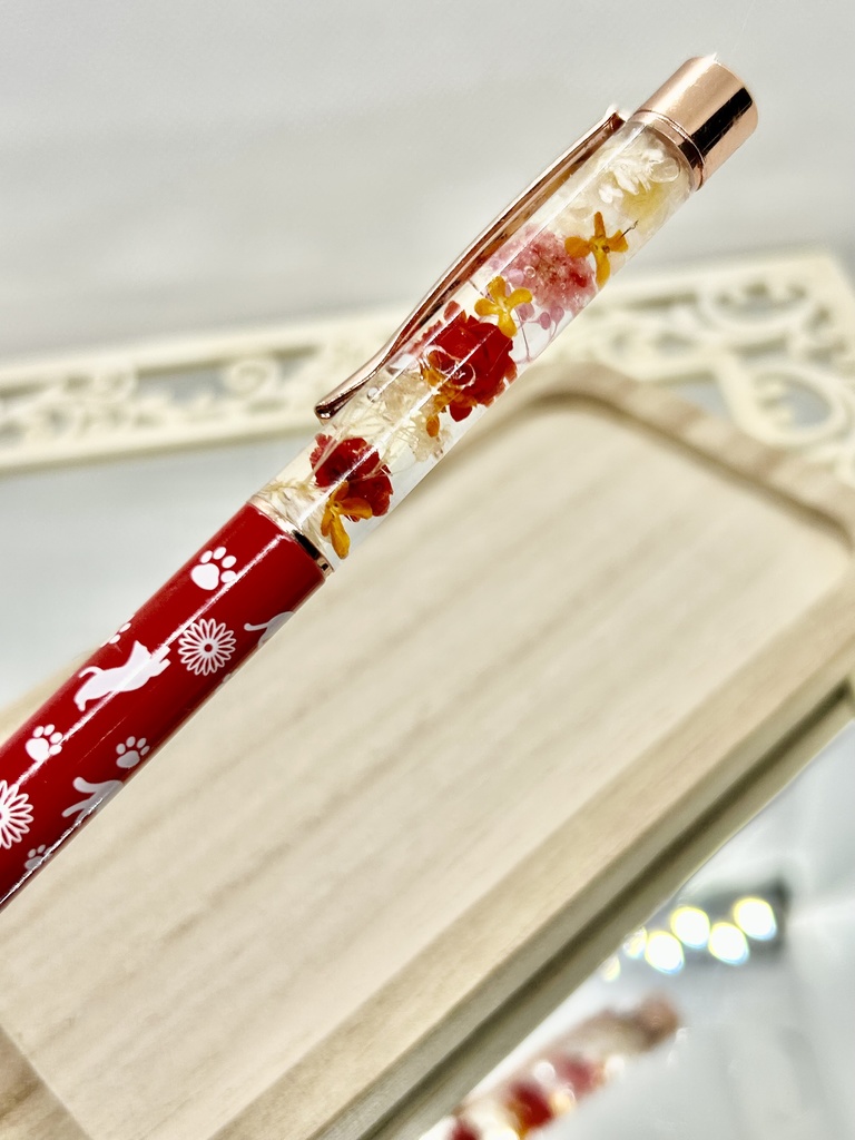 ⑱猫柄ハーバリウムボールペン本体赤×オレンジ金木犀入りハンドメイドドライフラワー文房具筆記用具プレゼント推し色