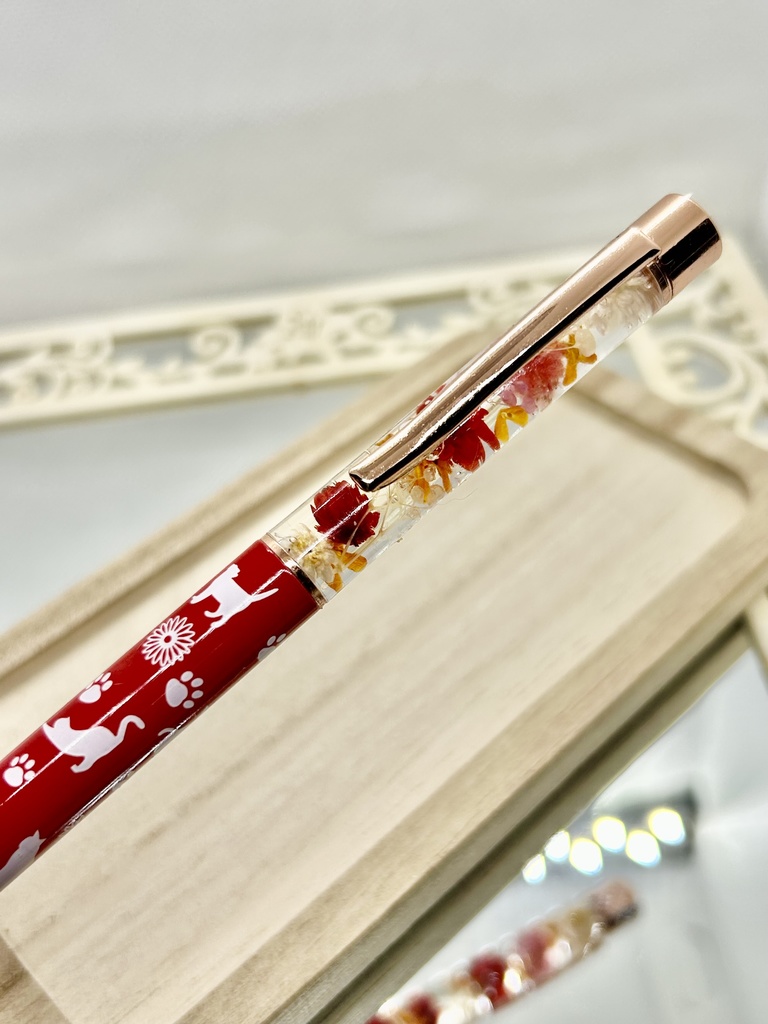 ⑱猫柄ハーバリウムボールペン本体赤×オレンジ金木犀入りハンドメイドドライフラワー文房具筆記用具プレゼント推し色