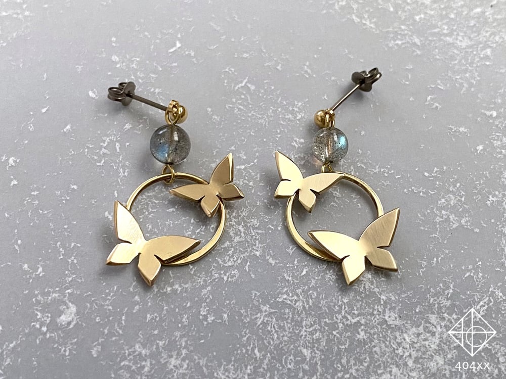 〈蝶の庭〉真鍮/片耳ピアス・イヤリング