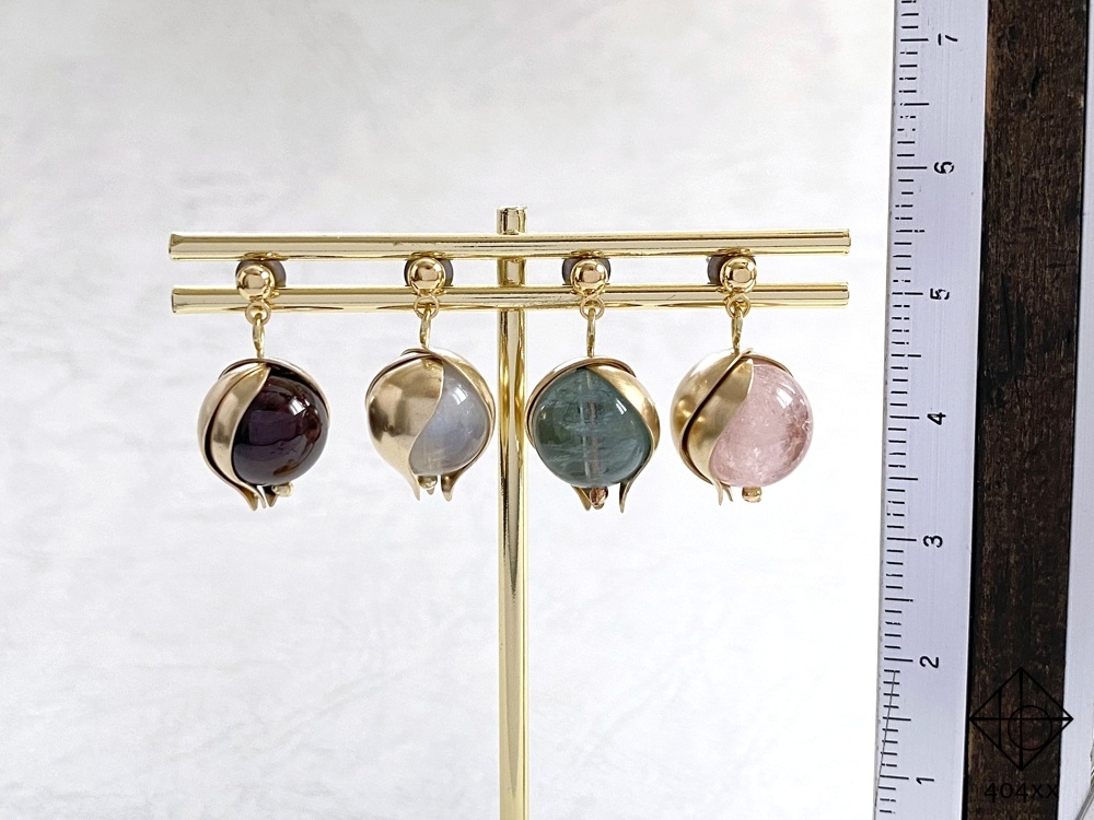 〈月魄の実〉モルガナイト