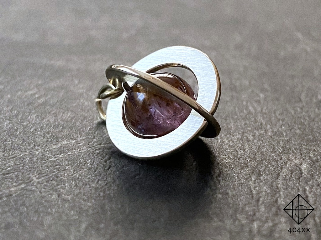 〈天球標本/星雲〉ペンダント