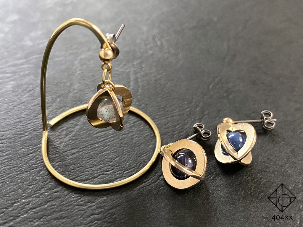 〈天球標本/銀河〉ピアス/イヤリング