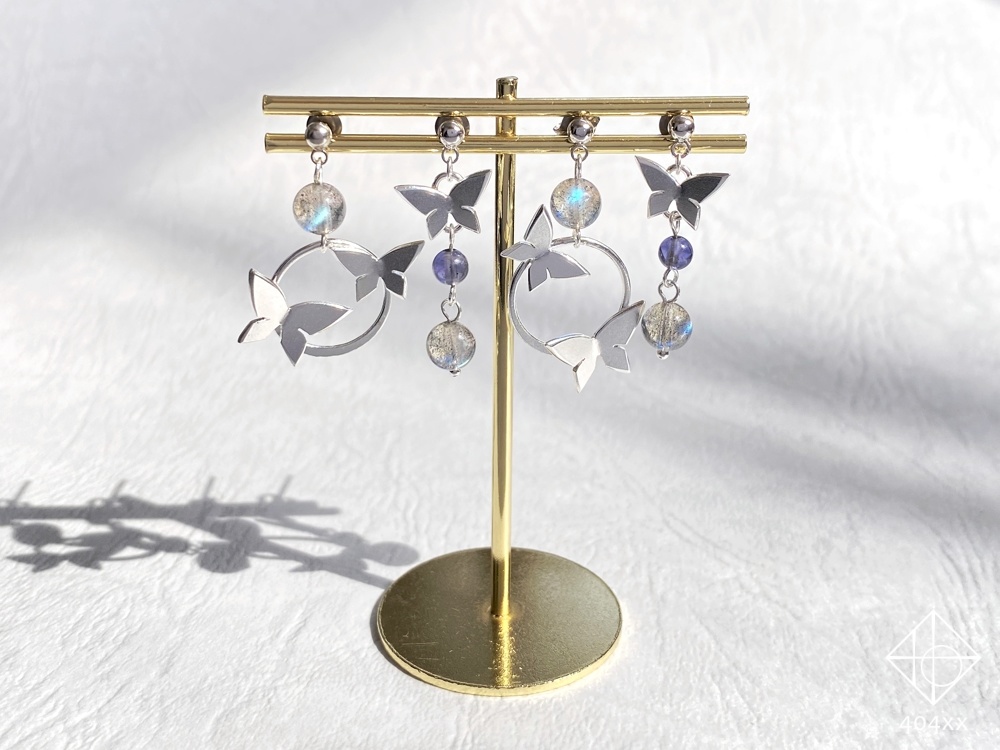 〈蝶の庭〉純銀/片耳ピアス・イヤリング