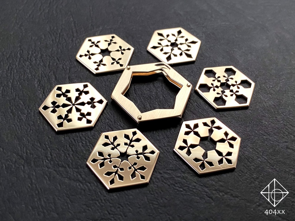 〈雪花結晶〉透かし細工のチップ