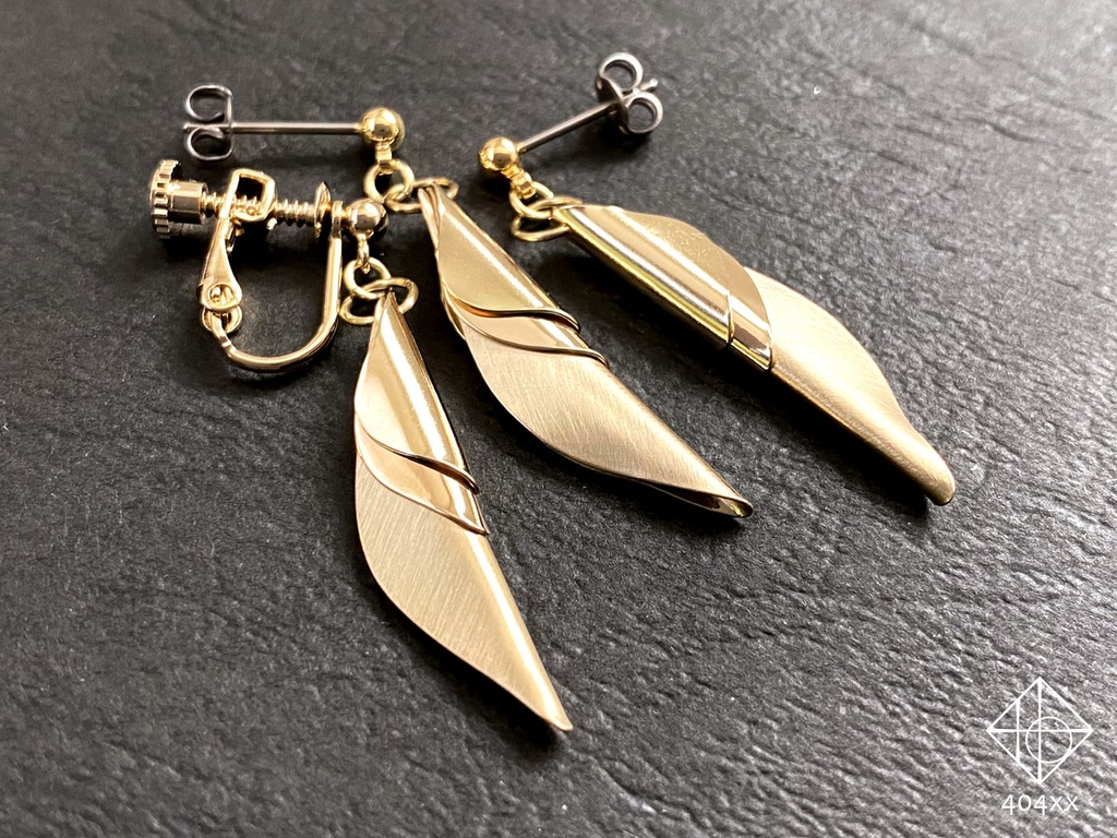〈耀芽〉真鍮 ピアス/イヤリング