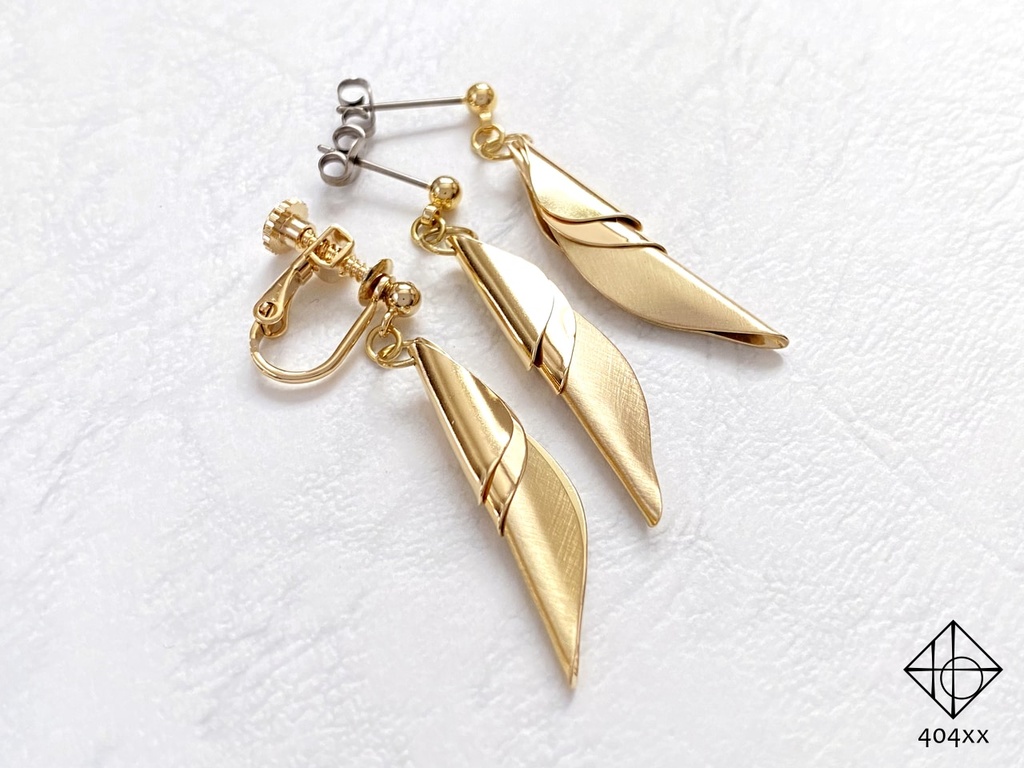 〈耀芽〉真鍮 ピアス/イヤリング