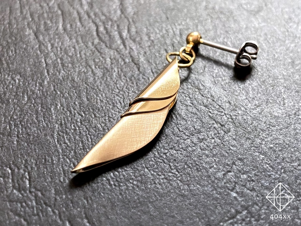 〈耀芽〉真鍮 ピアス/イヤリング