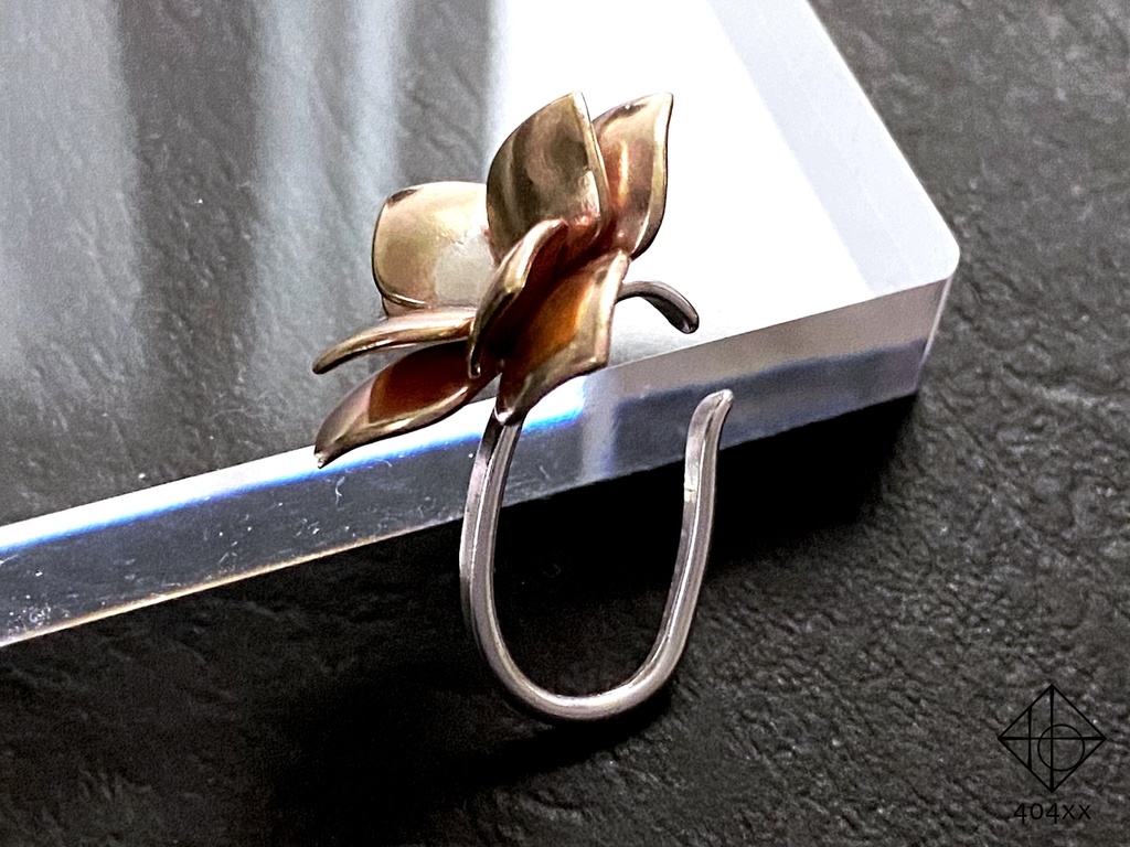 試作〈彩花〉イヤーカフ