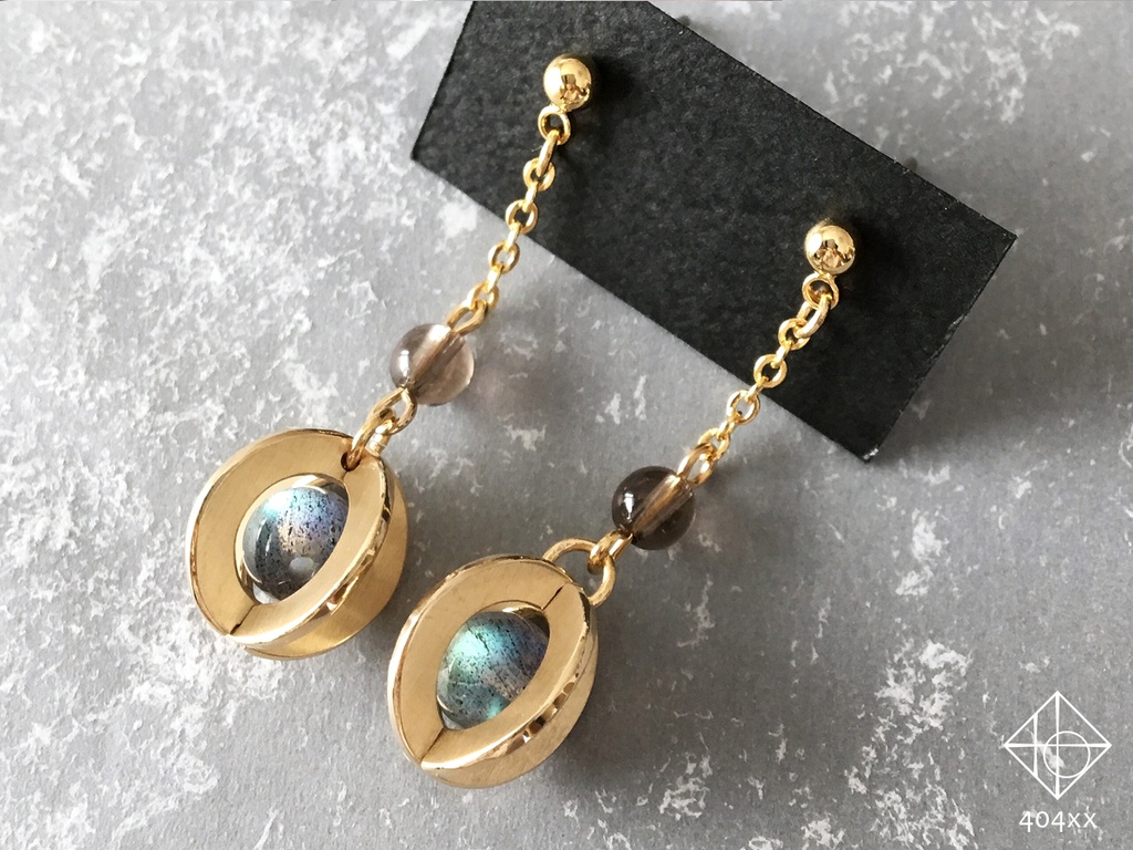 〈天球標本/極光〉ピアス・イヤリング