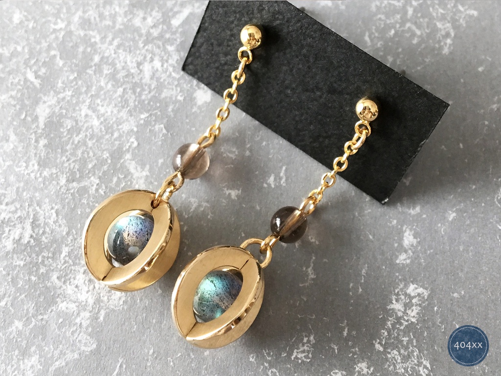 〈天球標本/極光〉ピアス・イヤリング