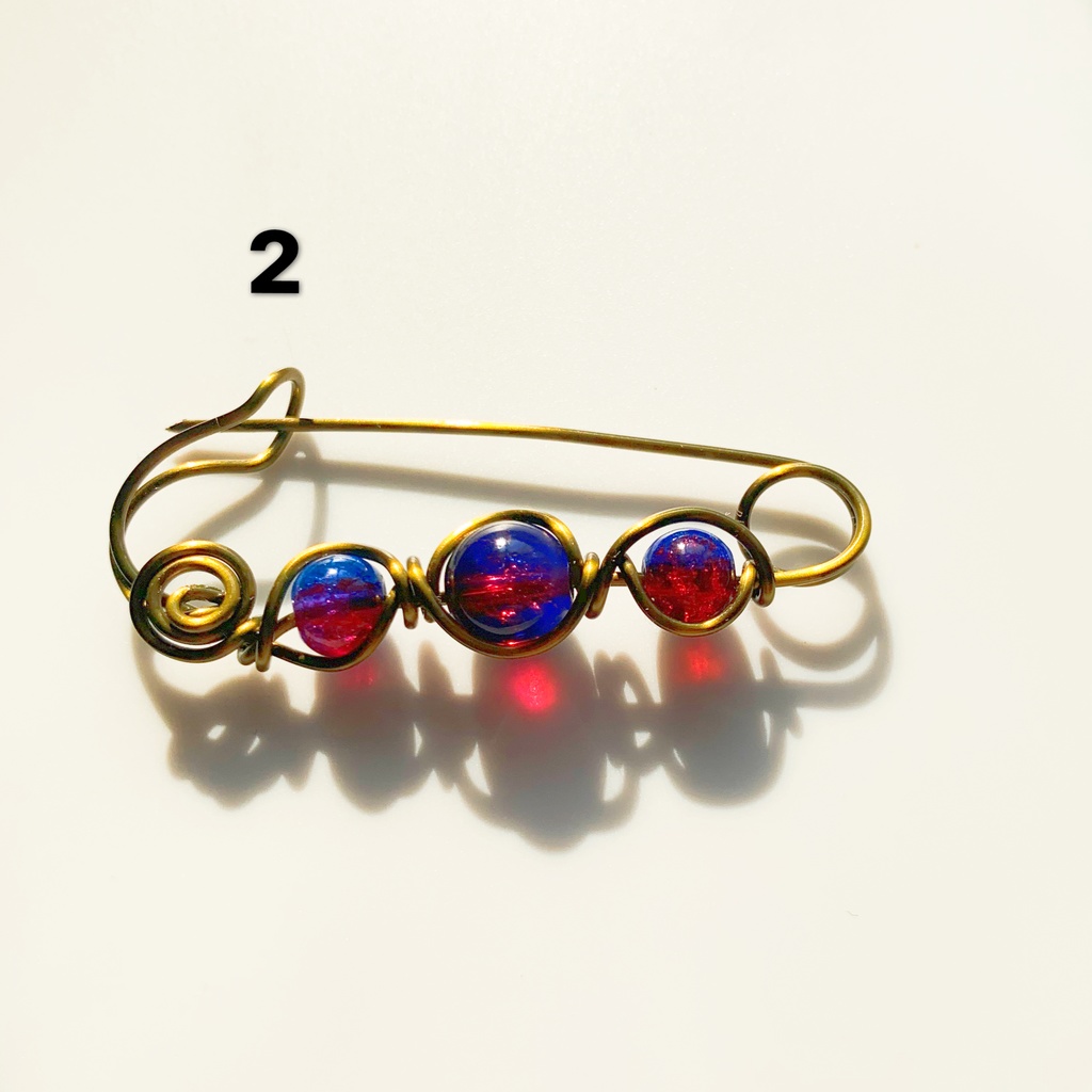 ニットブローチ2個セット